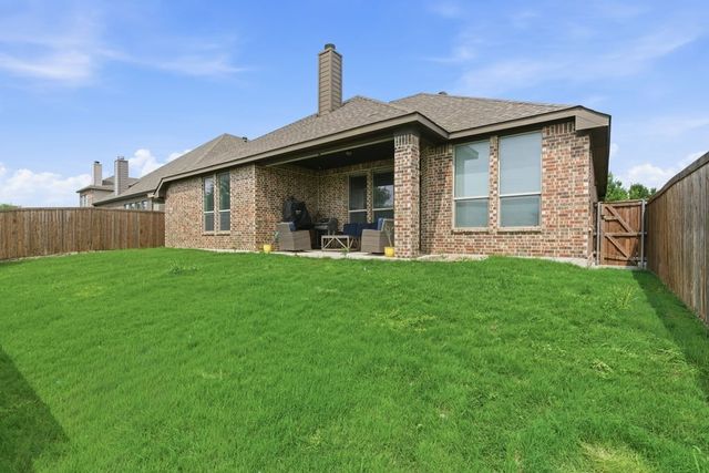9325 Horsemanship Drive, Fort Worth, TX 76123