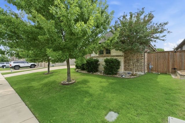 9325 Horsemanship Drive, Fort Worth, TX 76123