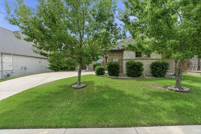 9325 Horsemanship Drive, Fort Worth, TX 76123