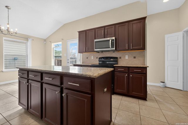 5310 Gemsbuck Chase, San Antonio, TX 78251