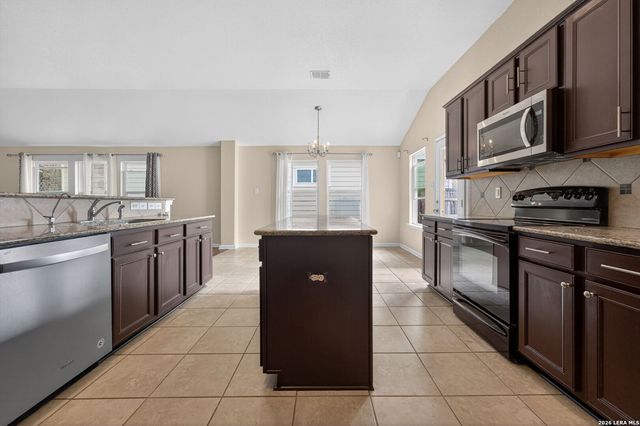 5310 Gemsbuck Chase, San Antonio, TX 78251