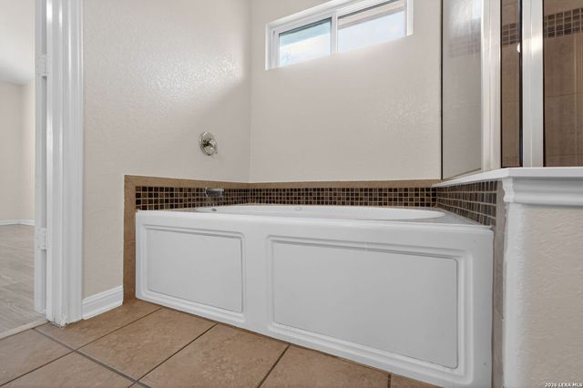 5310 Gemsbuck Chase, San Antonio, TX 78251