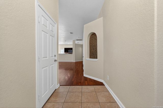 5310 Gemsbuck Chase, San Antonio, TX 78251