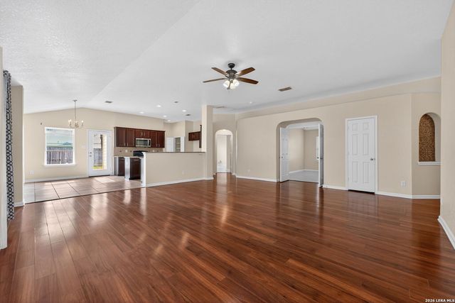 5310 Gemsbuck Chase, San Antonio, TX 78251