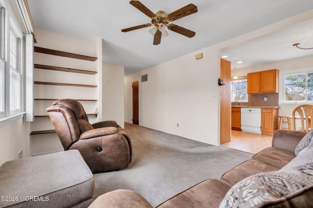 1425 Nevada Drive, Toms River, NJ 08753