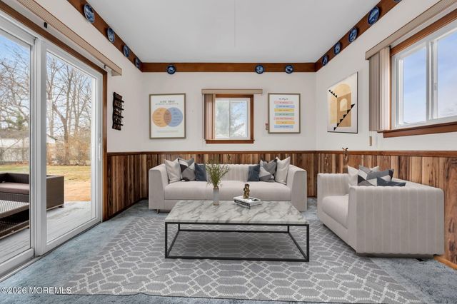 1425 Nevada Drive, Toms River, NJ 08753