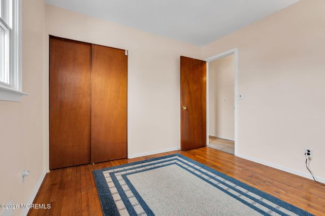 1425 Nevada Drive, Toms River, NJ 08753