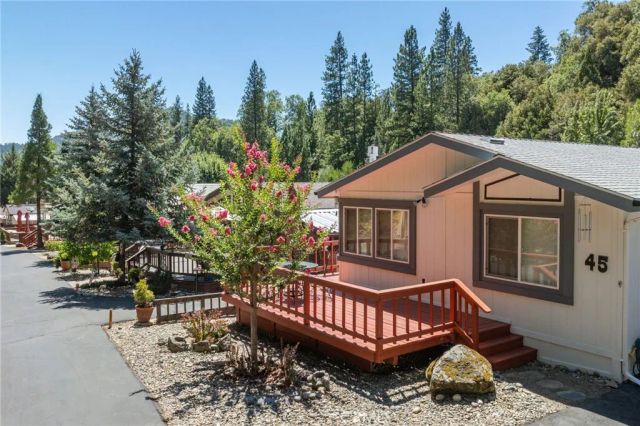 39737 Road 274 45, Bass Lake, CA 93604