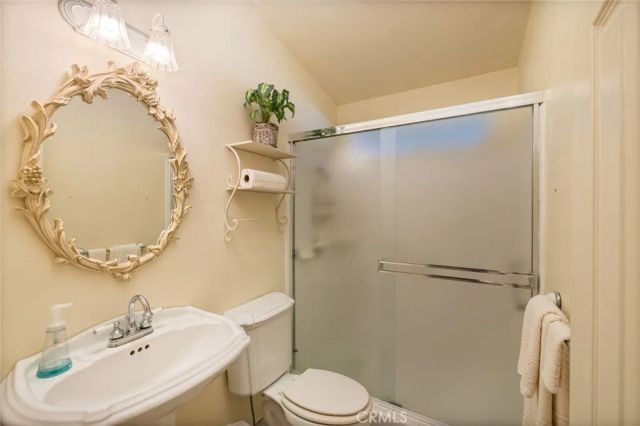 39737 Road 274 45, Bass Lake, CA 93604