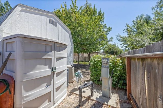 39737 Road 274 45, Bass Lake, CA 93604