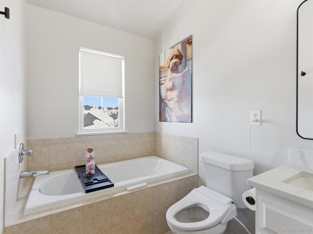 6073 Windemere Lane, Shelby Charter Township, MI 48316