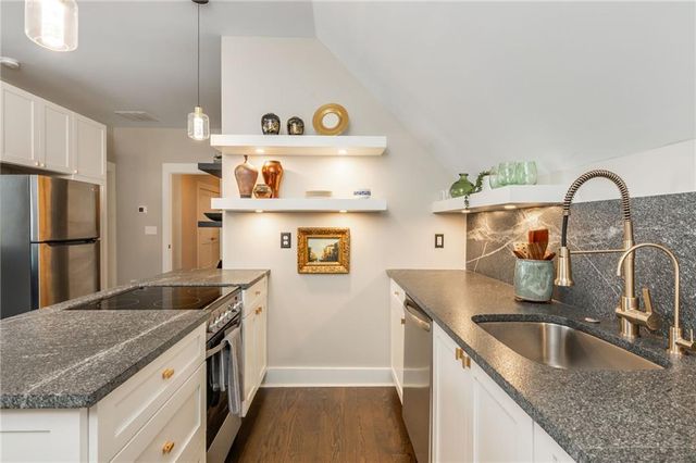 5911 Brundage Lane, Norcross, GA 30071