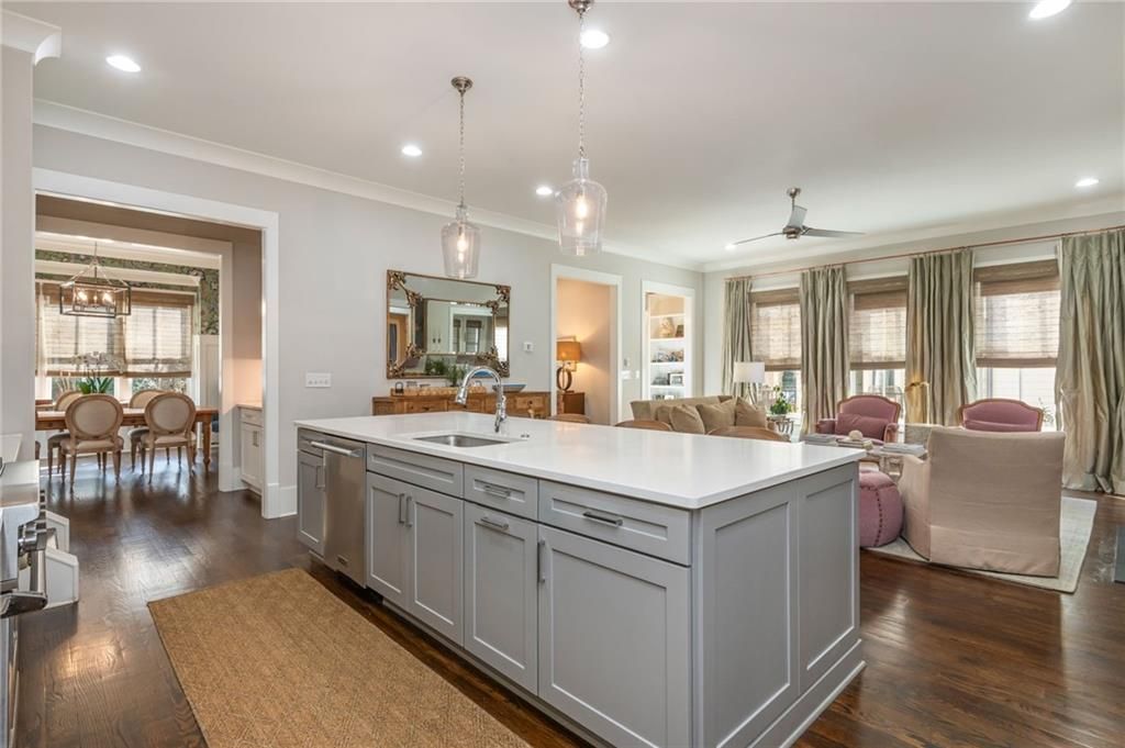 Image 14 of property listing at 5911 Brundage Lane, Norcross, GA 30071