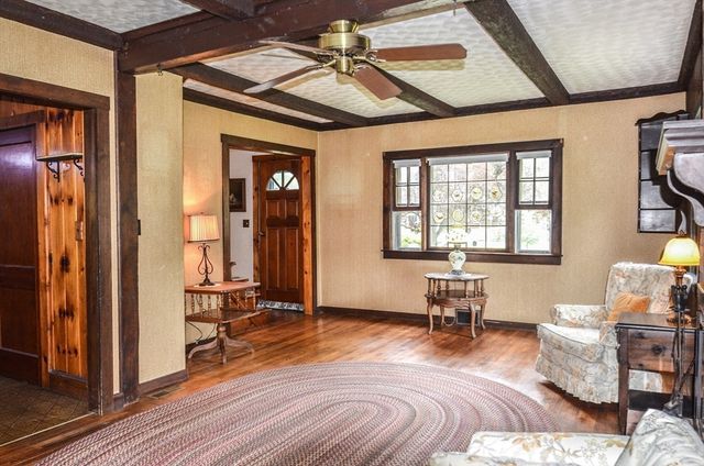 240 Gates Pond Rd, Berlin, MA 01503