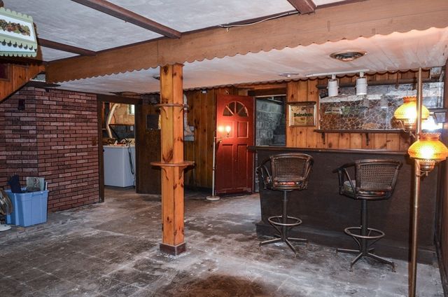 240 Gates Pond Rd, Berlin, MA 01503
