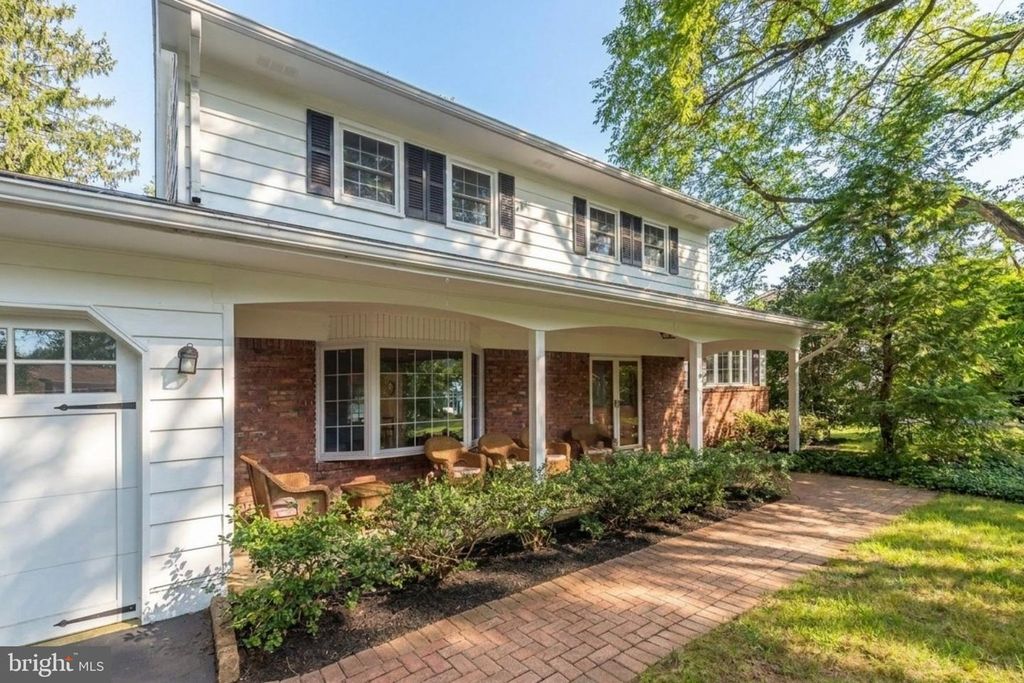 24 VAN WYCK DR, PRINCETON JUNCTION, NJ 08550 — exterior