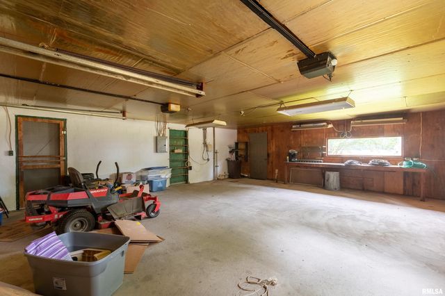 53 Private Road 1M Road, Desoto, IL 62924