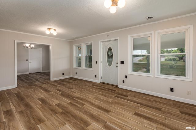 53 Private Road 1M Road, Desoto, IL 62924