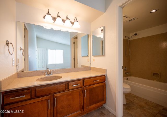 3346 W Starfall Place, Tucson, AZ 85741