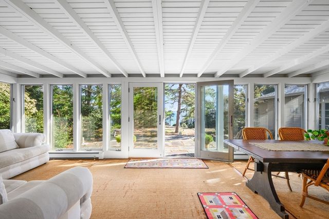 74 Lakeview Dr, Barnstable, MA 02632