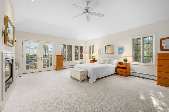 74 Lakeview Dr, Barnstable, MA 02632