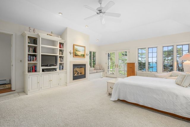 74 Lakeview Dr, Barnstable, MA 02632