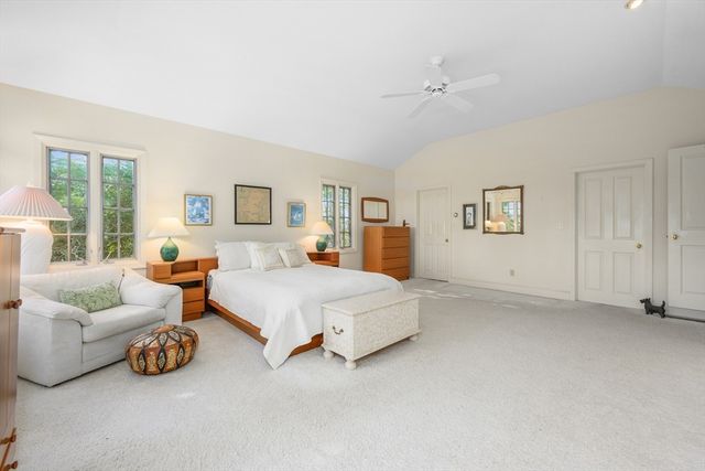 74 Lakeview Dr, Barnstable, MA 02632