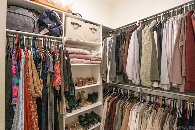 16 Luke Court, Maumelle, AR 72113