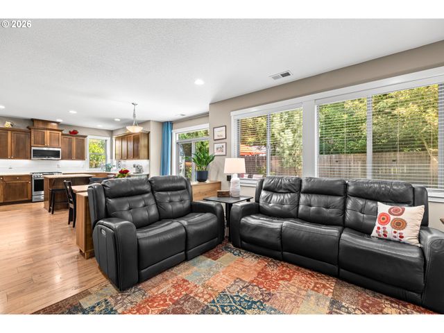 15770 Se REESE Ct, Milwaukie, OR 97267