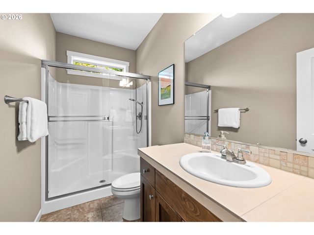 15770 Se REESE Ct, Milwaukie, OR 97267