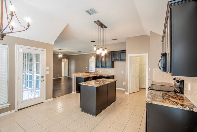111 Singletree Lane, Willow Park, TX 76087