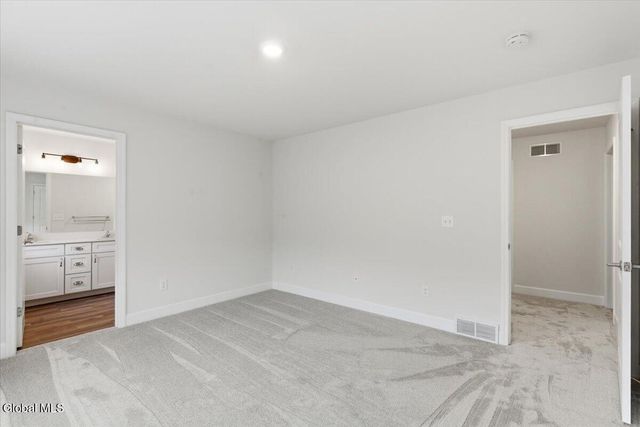 86 Lona Lane, East Greenbush, NY 12144