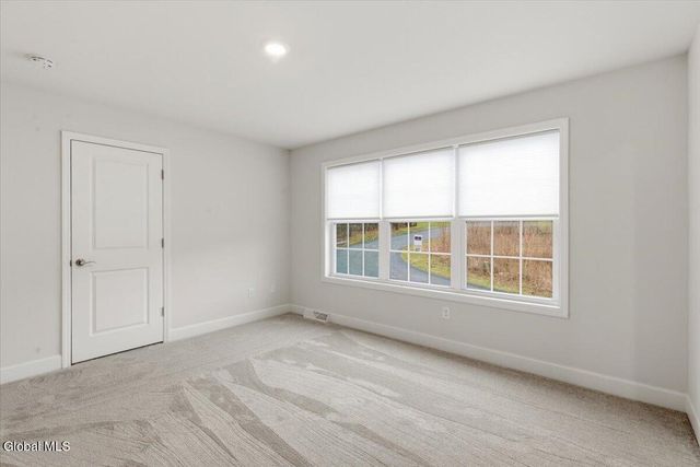 86 Lona Lane, East Greenbush, NY 12144