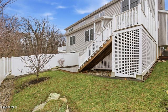 86 Lona Lane, East Greenbush, NY 12144