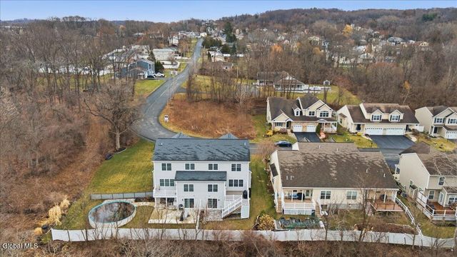 86 Lona Lane, East Greenbush, NY 12144