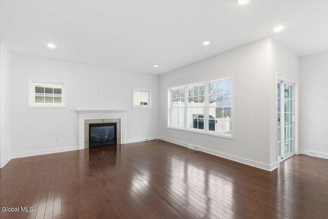 86 Lona Lane, East Greenbush, NY 12144