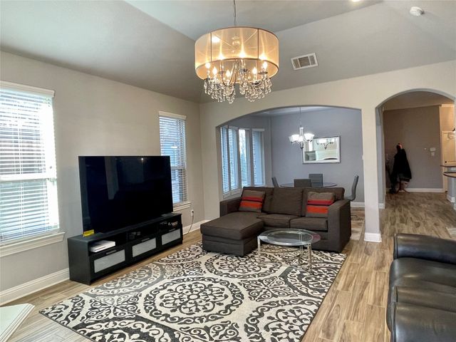 10517 Wagon Wheel Way, Mckinney, TX 75072