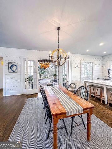 9139 Selborne Lane, Chattahoochee Hills, GA 30268