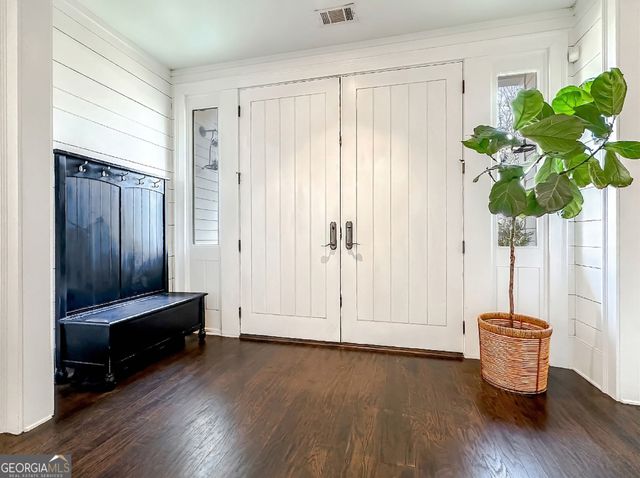 9139 Selborne Lane, Chattahoochee Hills, GA 30268