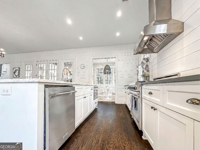 9139 Selborne Lane, Chattahoochee Hills, GA 30268