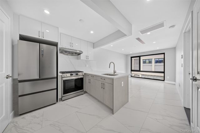 643 5th Avenue 4A, Brooklyn, NY 11215