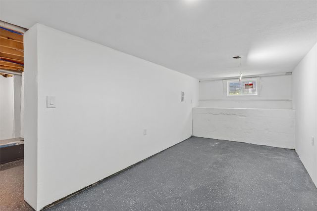 715 5th Street, Perry, IA 50220