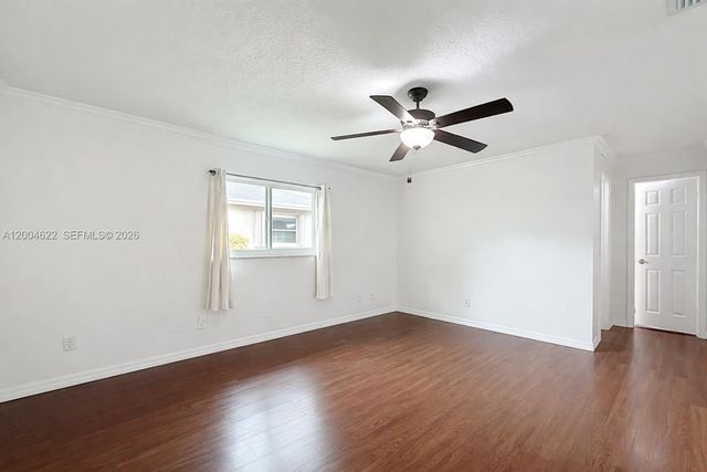 8102 NW 96th Ter, Tamarac, FL 33321