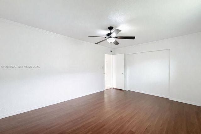 8102 NW 96th Ter, Tamarac, FL 33321