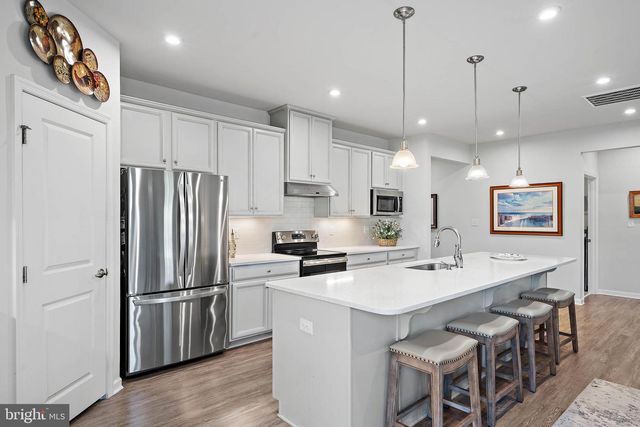 29680 VINCENT VILLAGE DR, Milton, DE 19968