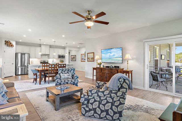 29680 VINCENT VILLAGE DR, Milton, DE 19968