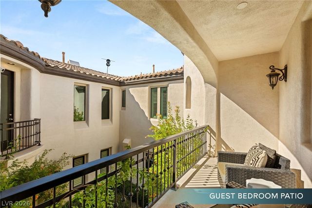 2747 Turtle Head Peak Drive, Las Vegas, NV 89135