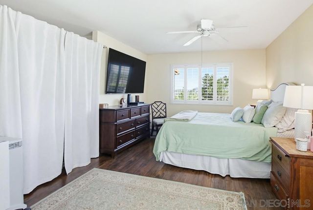 16677 Diaz Dr, San Diego, CA 92128
