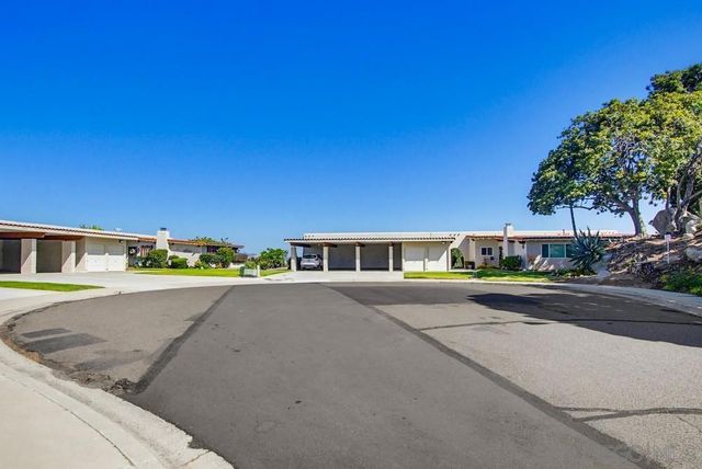 16677 Diaz Dr, San Diego, CA 92128