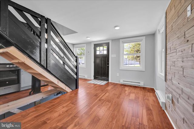 560 COLUMBIA AVE, Reading, PA 19608
